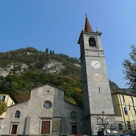 Fiumelatte Sleeps 4 Wifi T802384